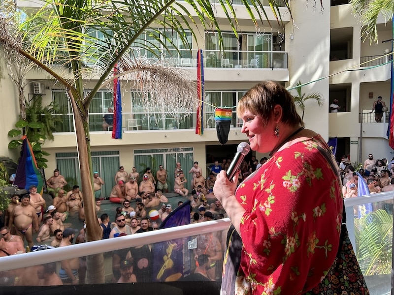 amy armstong hosted beef dip fundraiser — Out and About Puerto Vallarta