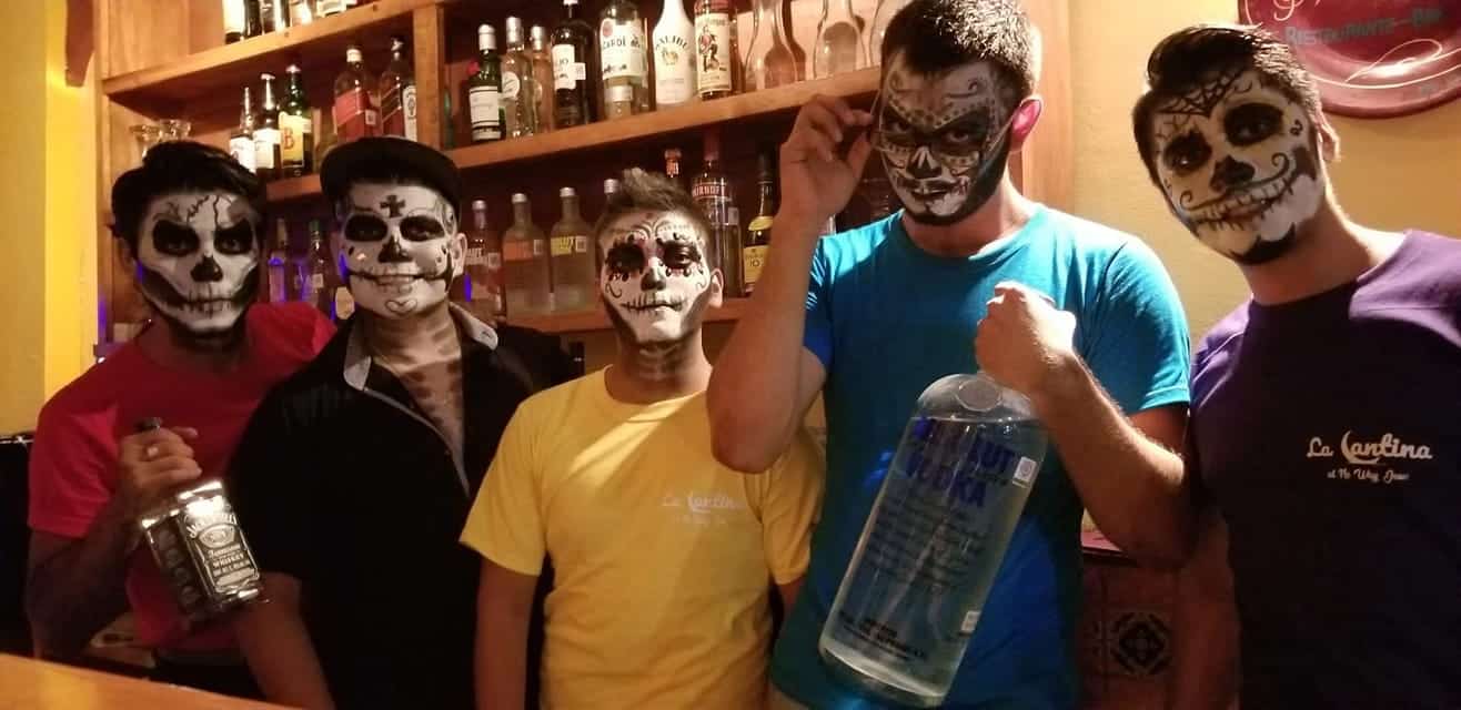 La Cantina Bar