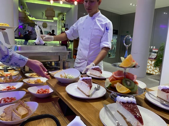 TOP Sky Bar hosts fundraiser for SETAC & Pride 2019 on Super Bowl night