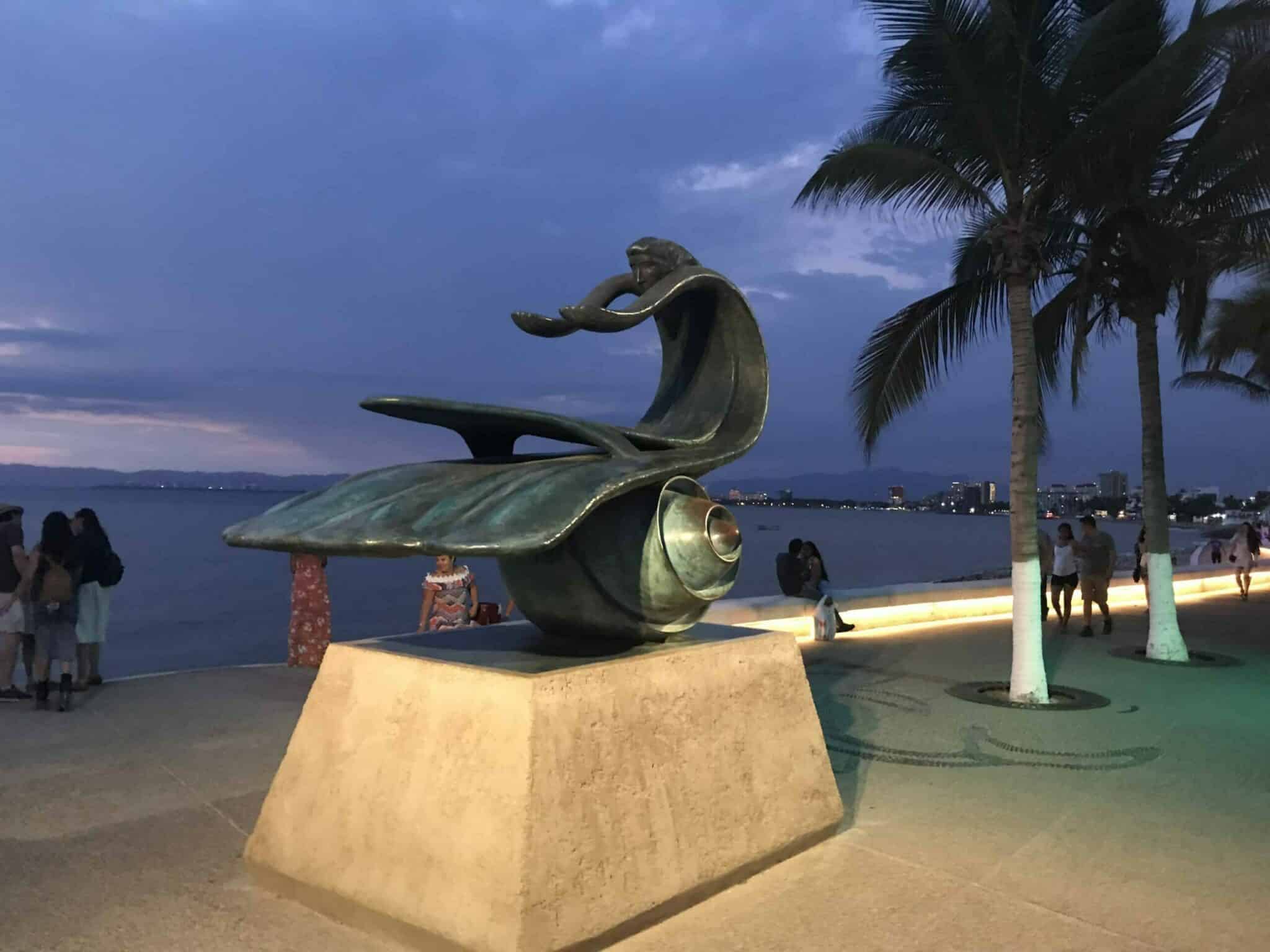 Famoso malecón de Puerto Vallarta