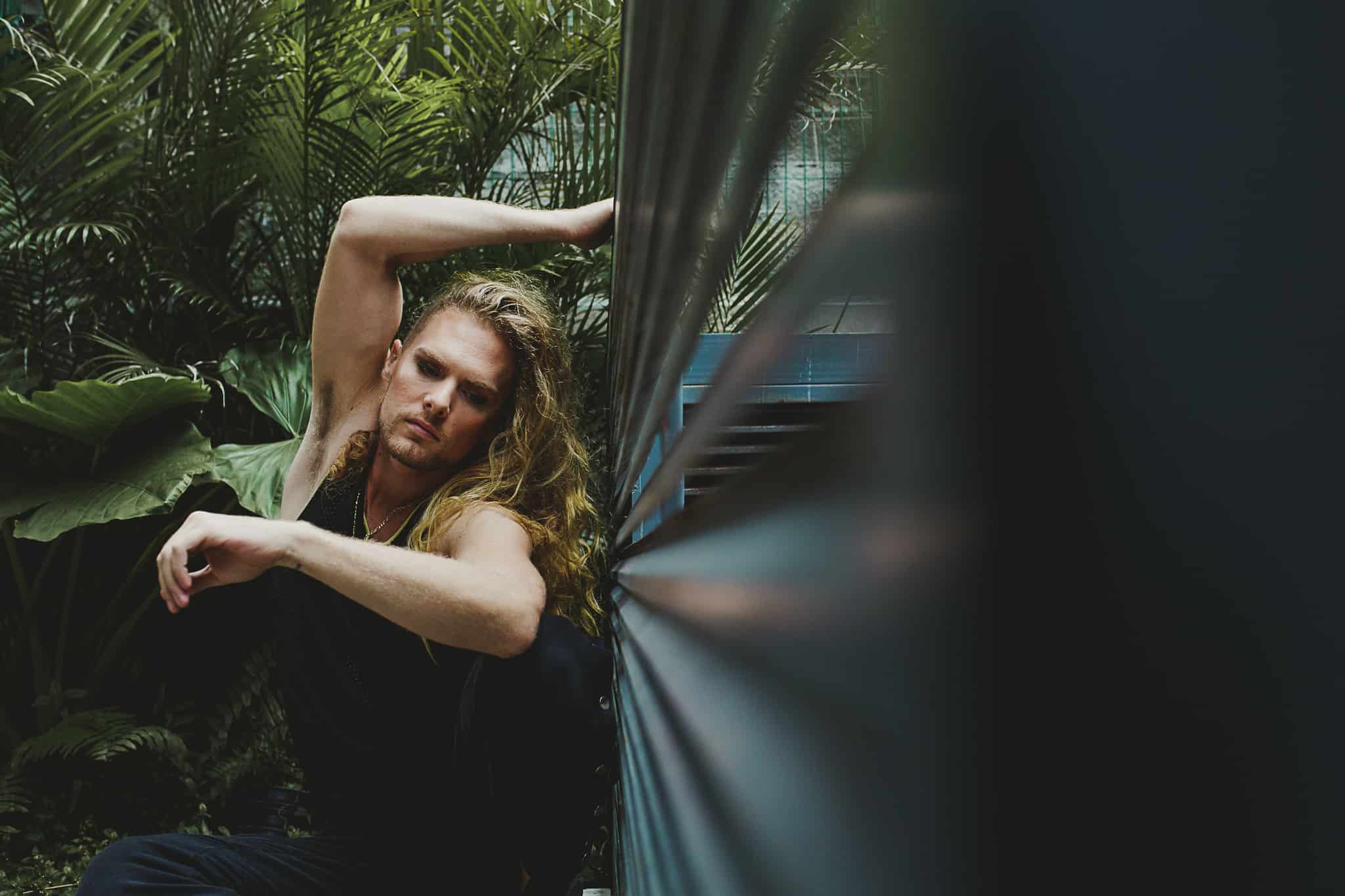 Steven Retchless, un artista único como bailarín de pole dance