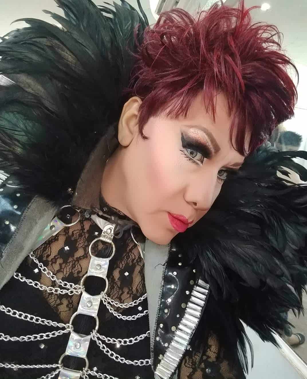 Divine Diva 20 Years Reinventing Drag — Entertainment