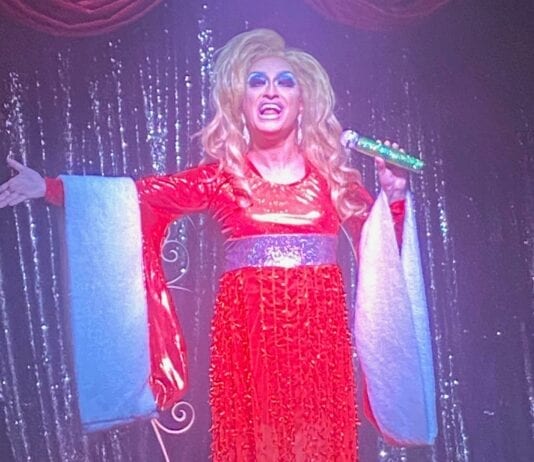 Miss Butterfly has a XXXMas Secret at Blue Chairs