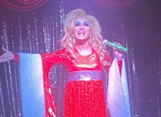 Miss Butterfly has a XXXMas Secret at Blue Chairs