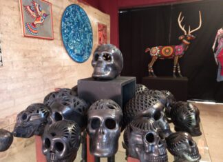 Wednesday Nights Centro Comes Alive with Art!
