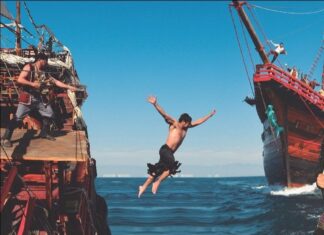 15 Incredible Adventures to do in Puerto Vallarta this Easter Pirate Ship Jump