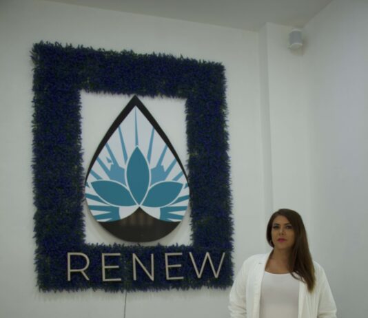 Renew Yourself – Get a Boost with IV Therapy and Aesthetic Treatments in Old Town Dr. Lizaola