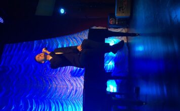 Louis Whitaker Broadway Backwards! Ilustrated