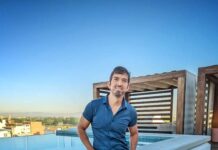 Master Zapatero Arte Custom Sandals Comes to Puerto Vallarta