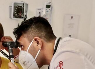 Doctor Puerto Vallarta Offers Specialized LGBTQ Services and More Dr. Omar Sánchez. Photo by Oscar Almeida