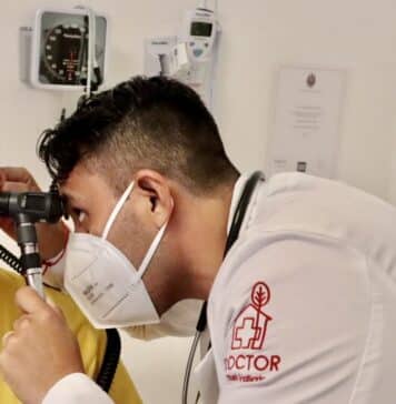 Doctor Puerto Vallarta Offers Specialized LGBTQ Services and More Dr. Omar Sánchez. Photo by Oscar Almeida