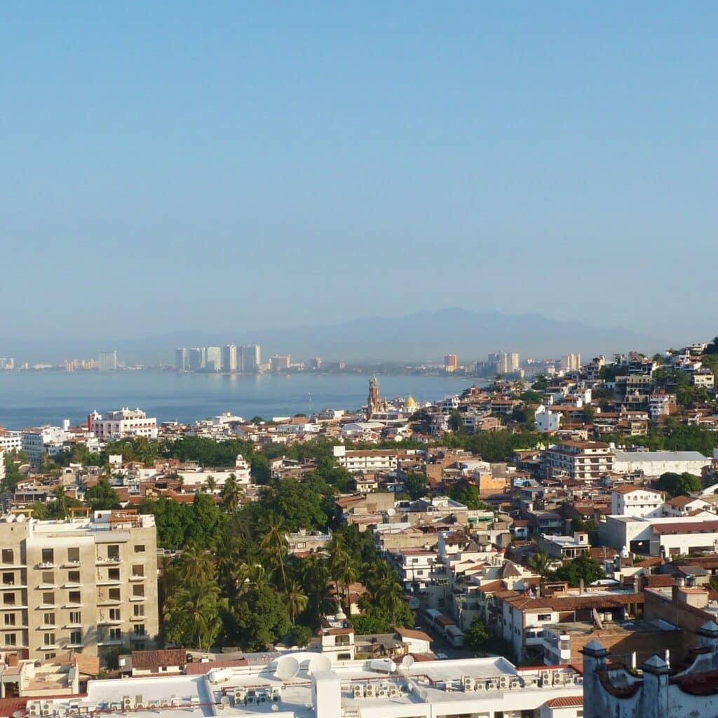 Casa Cupula PV View 2011