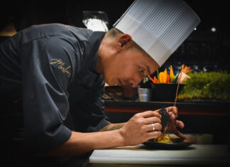 Marlow’s Offers New, Elegant Dining Experience This 24 seat restaurant is helmed by Chef Jonathan Rico. Originally from Mexico City, Puerto Vallarta has been Chef Rico’s home for the last 12 years.