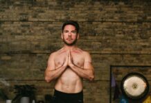 Yoga Classes in Puerto Vallarta Local yoga instructor Collin Wynter will soon start teaching two new yoga classes - one that is unique in that it will be one of the few - if only - men’s nude yoga classes around.