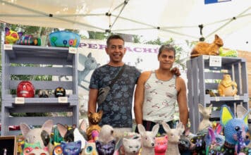 Paper Mache that Slays Mauricio Vargas Ruiz and Alberto Trejo Garcia. Photo by Oscar Almedia.