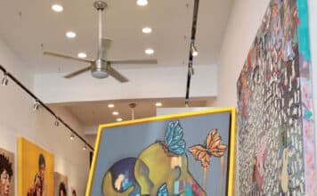 Vallarta Home to Almost 80 Art Galleries and Stores One of the many pieces of art you can find every Wednesday at the ArtWalk. This piece is at Galeria Browne. Photo by Oscar Almeida.