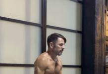 Men’s Nude Yoga and Not-So-Nude Yoga Classes to be Offered by Collin Wynter Collin Wynter yoga