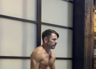 Men’s Nude Yoga and Not-So-Nude Yoga Classes to be Offered by Collin Wynter Collin Wynter yoga