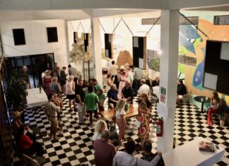 Joint. Boutique Hotel & Cowork Celebrates 2nd Anniversary with Art Auction Gala and Commemorative Workshops Patrons who came to the Joint. Boutique Hotel & Cowork first anniversary party in 2023. It also served as a fundraiser for the ROMPE Art Festival. Photo by Oscar Almeida.