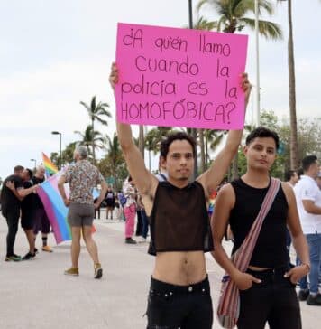 Photos: Vallarta Celebrates International Day Against Homophobia, Lesbophobia, Transphobia, and Biphobia Some photos from marchers on the International Day Against Homophobia, Lesbophobia, Transphobia, and Biphobia in Puerto Vallarta 2023 May 17 #lgbtq #queer #lgbtrights. Photos by Oscar Almeida.