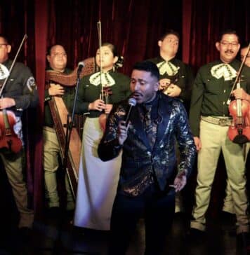 Cuevas and Friends Bring History of Music and Mexico to Incanto Alberto Cuevas in Mexico Magico. Photos by Oscar Almeida.