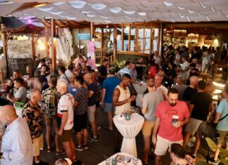 Photo Gallery: Gay Mixer at Daiquiri Dicks on the Beach gay mixer at daiquiri dicks on the beach