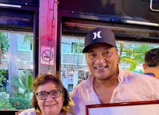 Support Small Businesses – Little Market Set for Jan. 10 Entertainment Artist Kevin Anthony purchased this hand made embroidery from Martita at the little market.