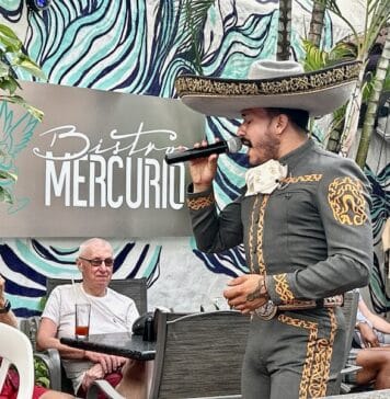 Coming Together: 80,000 Pesos Raised at Benefit for Salvatore Rodriguz Alberto Cuevas sings at the benefit for Salvatore Rodriguez. Photo by Oscar Almeida.