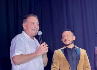 Alberto Cuevas and Friends Raise Money for Former Mercurio Employees Paul Crist (left) and Alberto Cuevas (right) at the July 13 benefit show for the former employees of Hotel Mercurio.