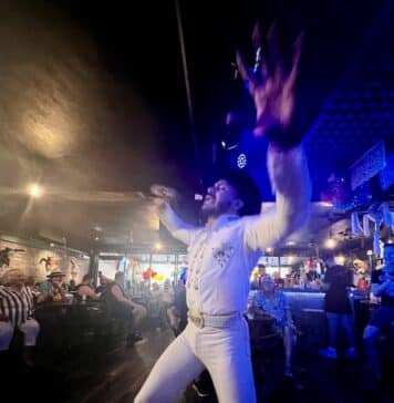 Calling All Puerto Vallarta Entertainers: Shine in the Spotlight with Vallarta Calendar Alberto Cuevas performing