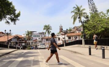 Navigating the Closing Process for Pre-Sale Condominiums and Houses His new firm, Poncho Davalos Real Estate, opened in the summer of 2024. He’s excited to be building his own business. Photo by Oscar Almeida