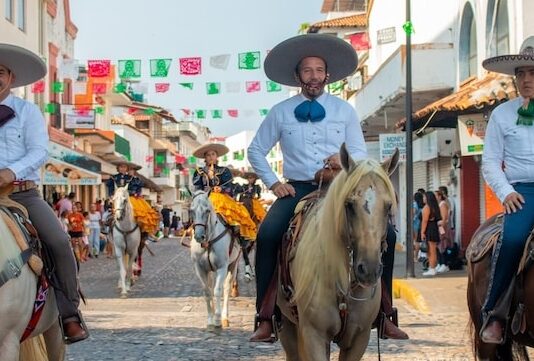Puerto Vallarta Opens Registration for Mexico’s Independence Day Parade 2023 Grito de Independencia parade. Photo by the Vallarta Institute of Culture.
