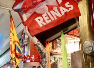 Reinas Bar Owner to Pass Crown After 16 Years Reinas Bar Celebrates 14 Years