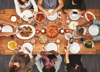Celebrate Thanksgiving in Vallarta: A Delicious Guide to Local Restaurants Thanksgiving stock photo, courtesy of YaYaImages.