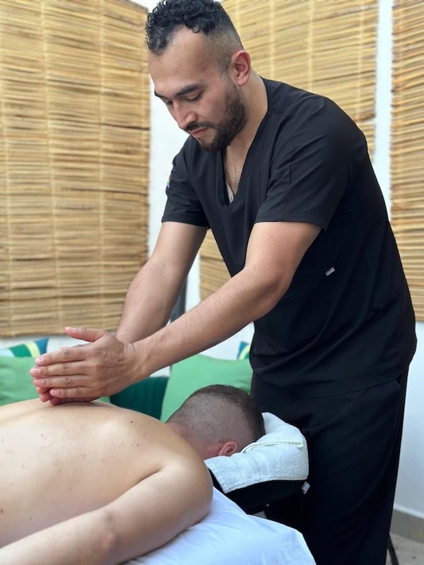 g massage services