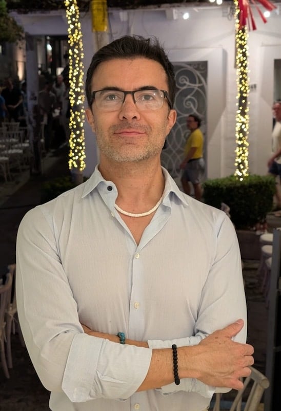 Jose Parra, auctioneer and artist in town from Guadalajara, Mexico
