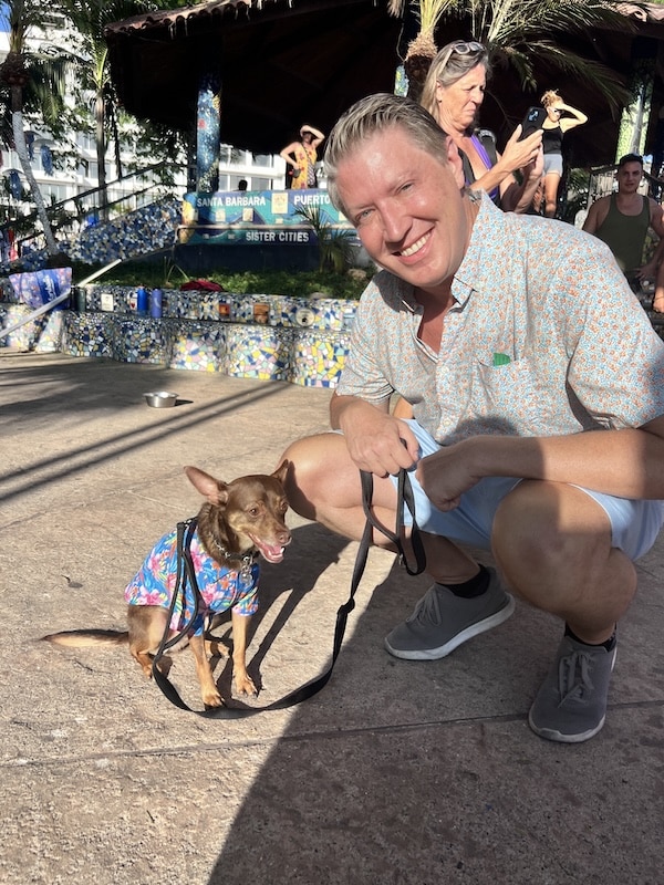 Jerry pet pride parade