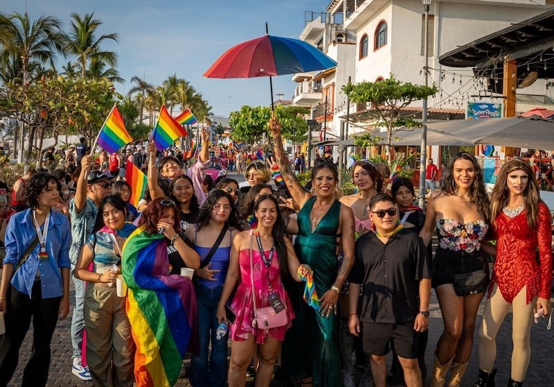 As part of the largest parade in the history of Vallarta Pride, Councilwoman Melissa Marlene Madero Plascencia was honored with the “LGBTQ+ Ally of the Year” award