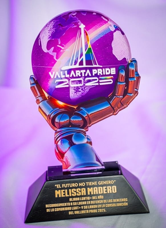 As part of the largest parade in the history of Vallarta Pride, Councilwoman Melissa Marlene Madero Plascencia was honored with the “LGBTQ+ Ally of the Year” award