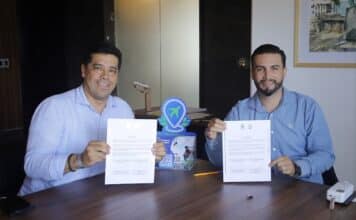 Puerto Vallarta and Aguascalientes Partner to Enhance Medical Tourism (left to right) Aguascalientes Mayor Leonardo Montañez and Puerto Vallarta Mayor Luis Munguía signing documents to establish a twinning relationship between the two cities, enabling them to share best practices and successful strategies. Photo provided