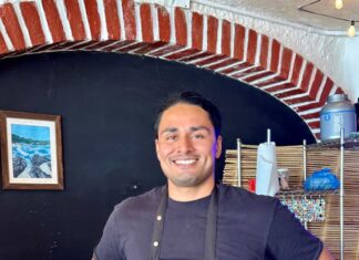 La Barra Del Remance Blends Coffee Culture owner Bernardo Lara, whose passion for food, music, and community shines through every aspect of the café.