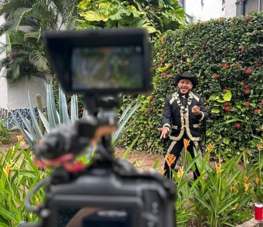 Singer Alberto Cuevas Reclaims Classic With Bold ‘Macumba’ Video cuevas macumba video camera