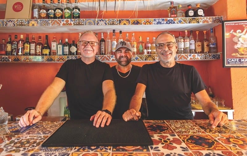 Stocks, Allen y Kent mezclan arte, diseño y música en locales de PV