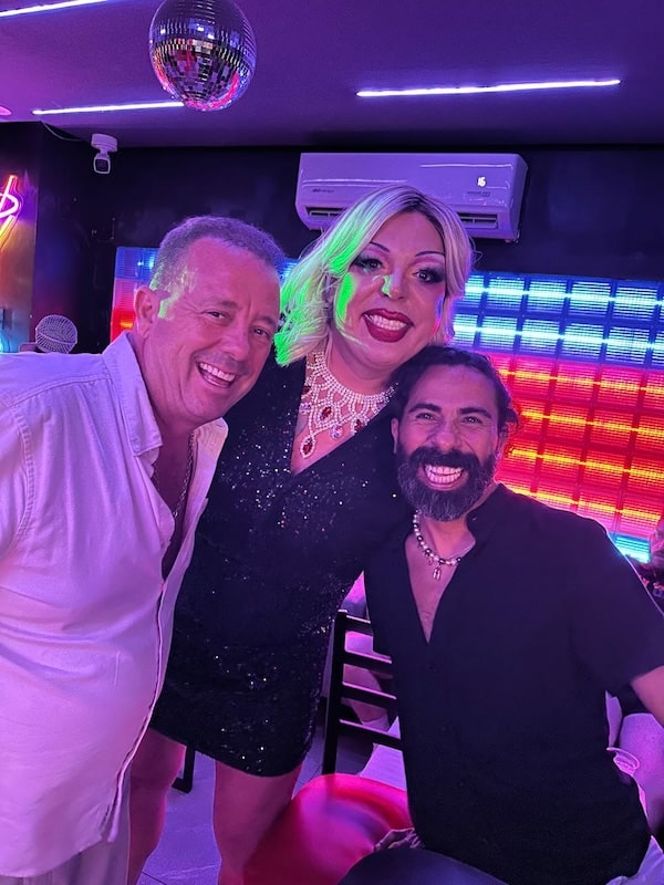 studs bingo mikel in drag 14