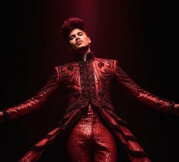 Tonny Kenneth’s ‘Rock at the Opera’ Offers a Groundbreaking Fusion of Rock and Opera Rock at the Opera Press Photo