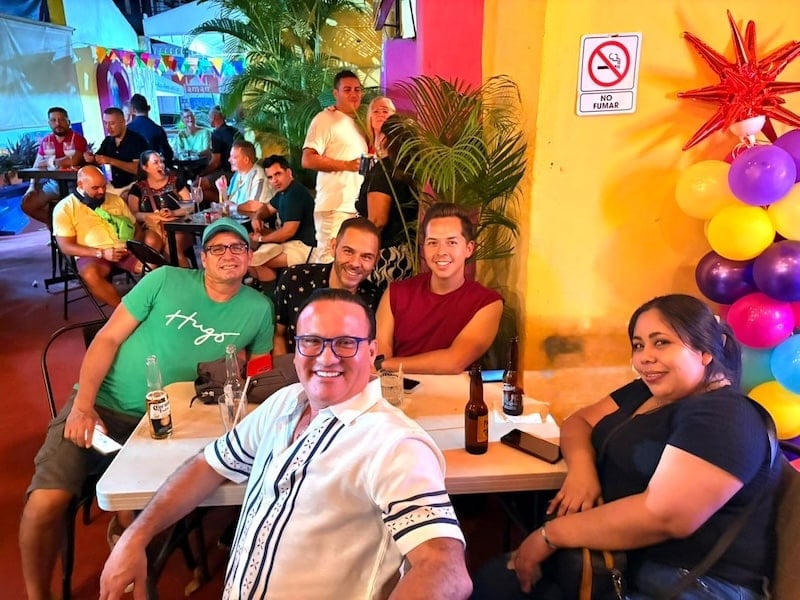 jorge's bar one year 2