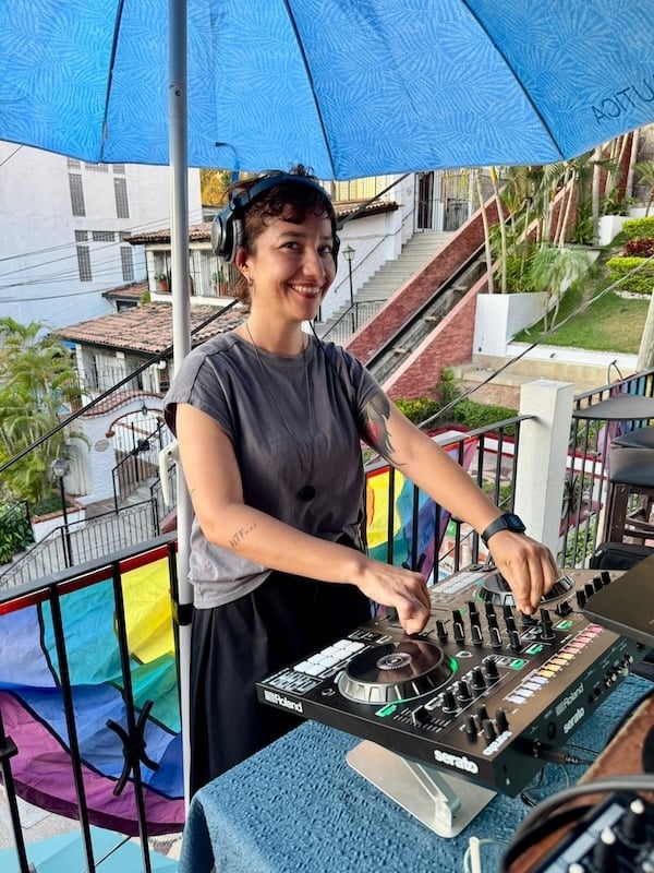 swedes fundraiser may for gay+ 5