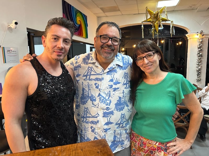 Volunteers dinner Gay+