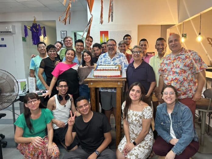 volunteers dinner Vallarta Gay+CC