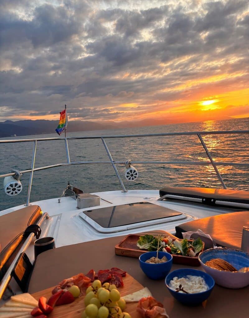 yacht rentals sunset cruise